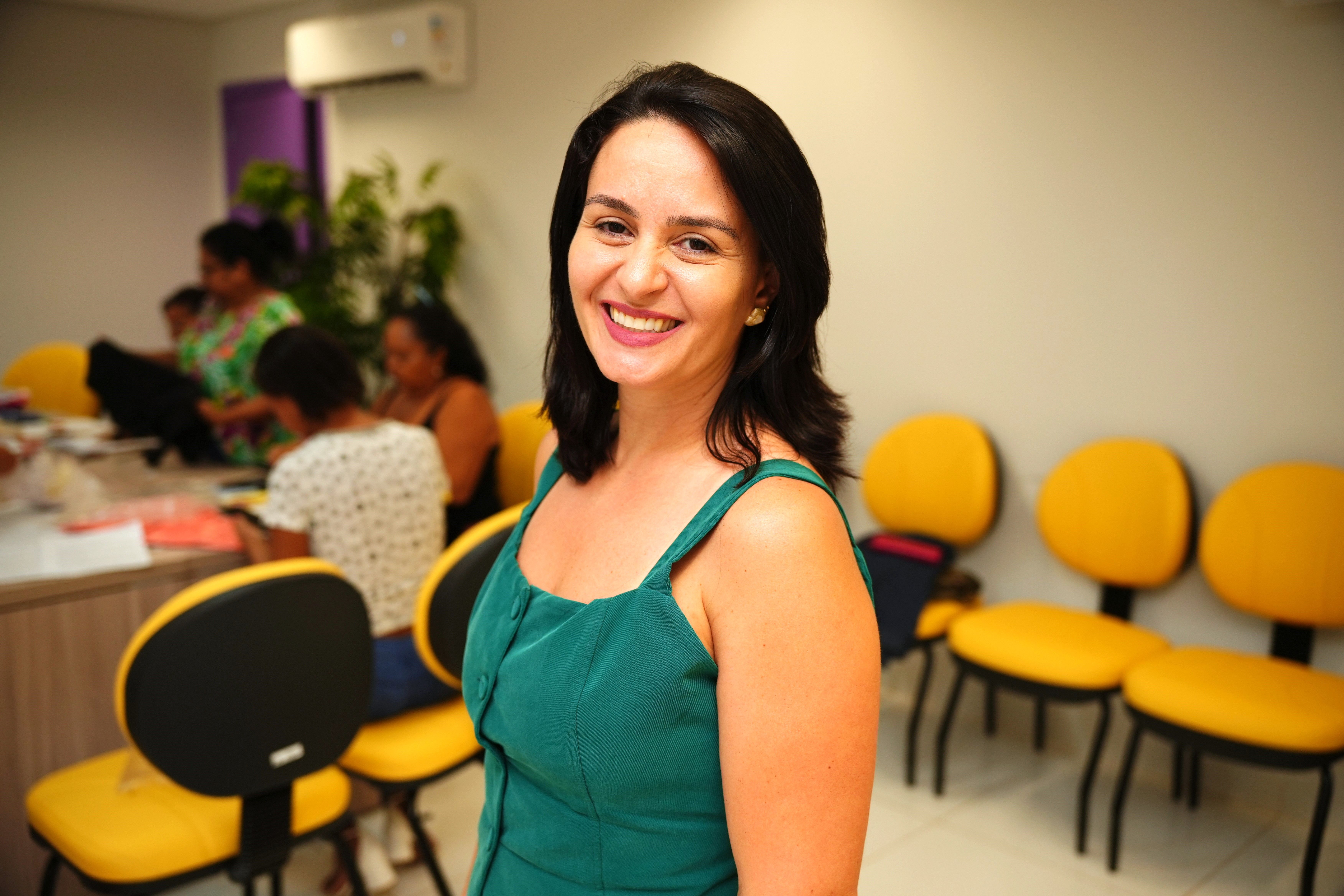 A facilitadora Heloisa Novelli compartilha sua vivência com sensibilidade e propósito.