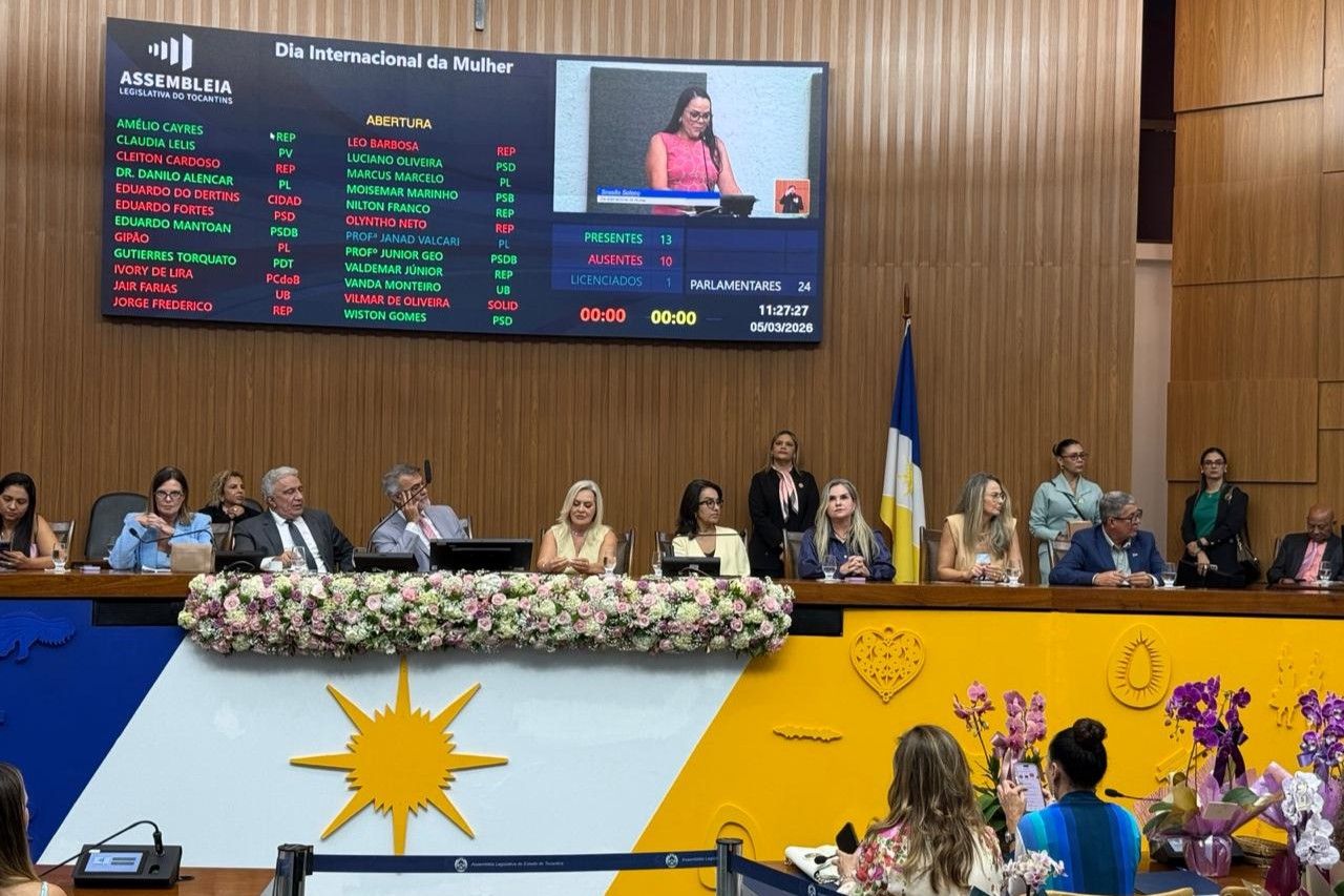 Sessão solene reuniu parlamentares, autoridades e convidados