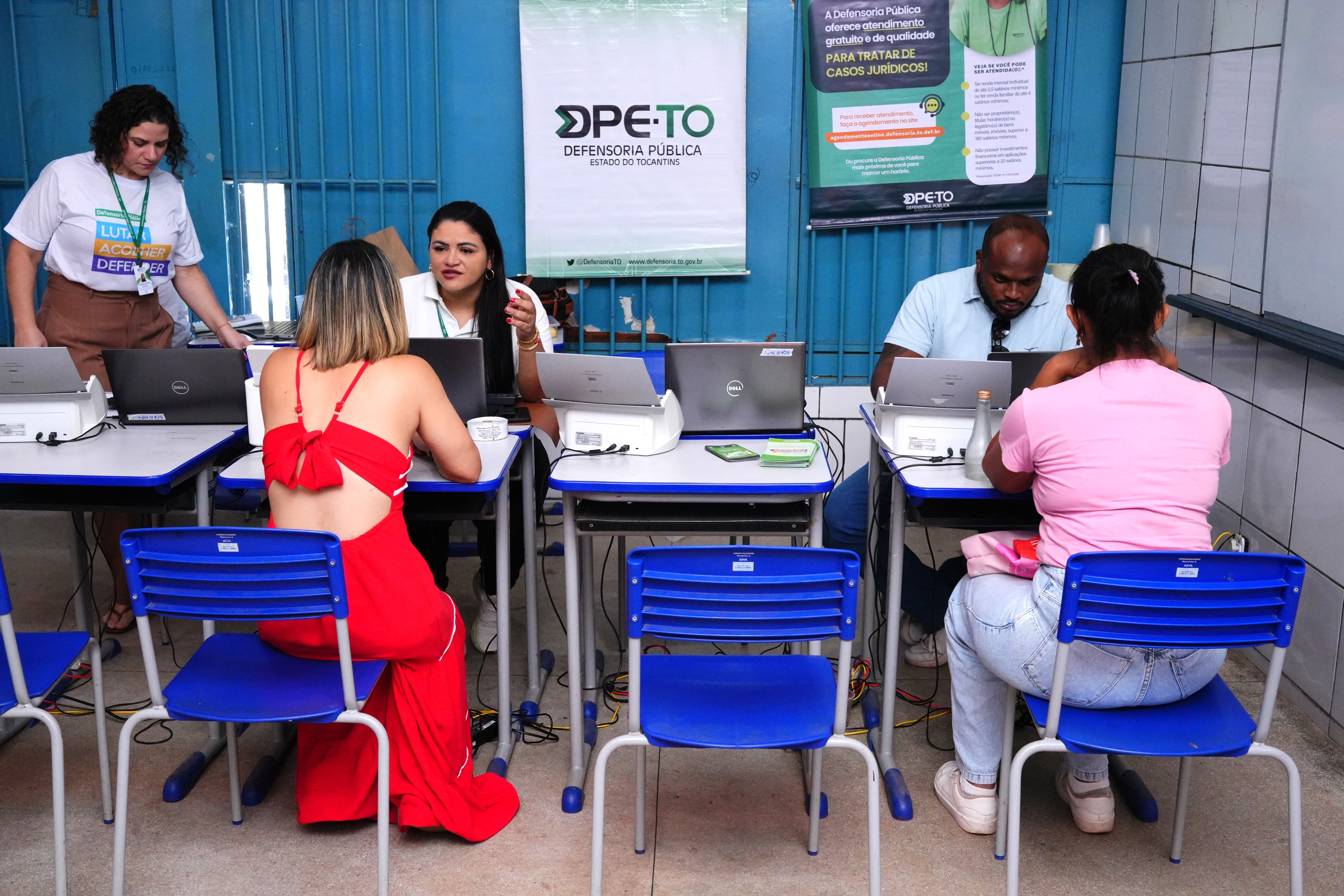 Durante o evento, a equipe da Defensoria Pública ofereceu orientação jurídica especializada