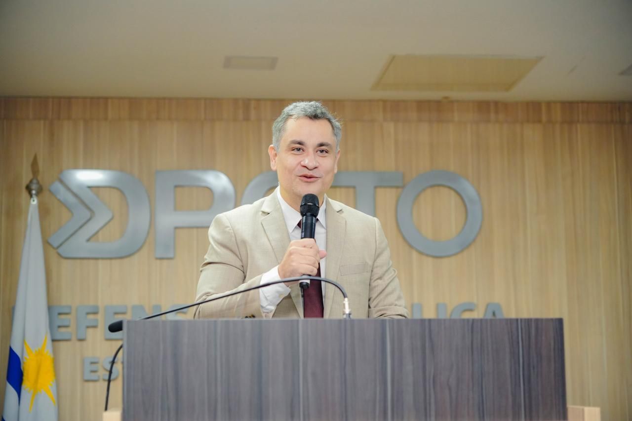 Presente na abertura, o defensor público-geral do Estado do Tocantins, Pedro Alexandre Conceição Aires Gonçalves, destacou o comprometimento da Defensoria Pública na garantia dos direitos das mulheres