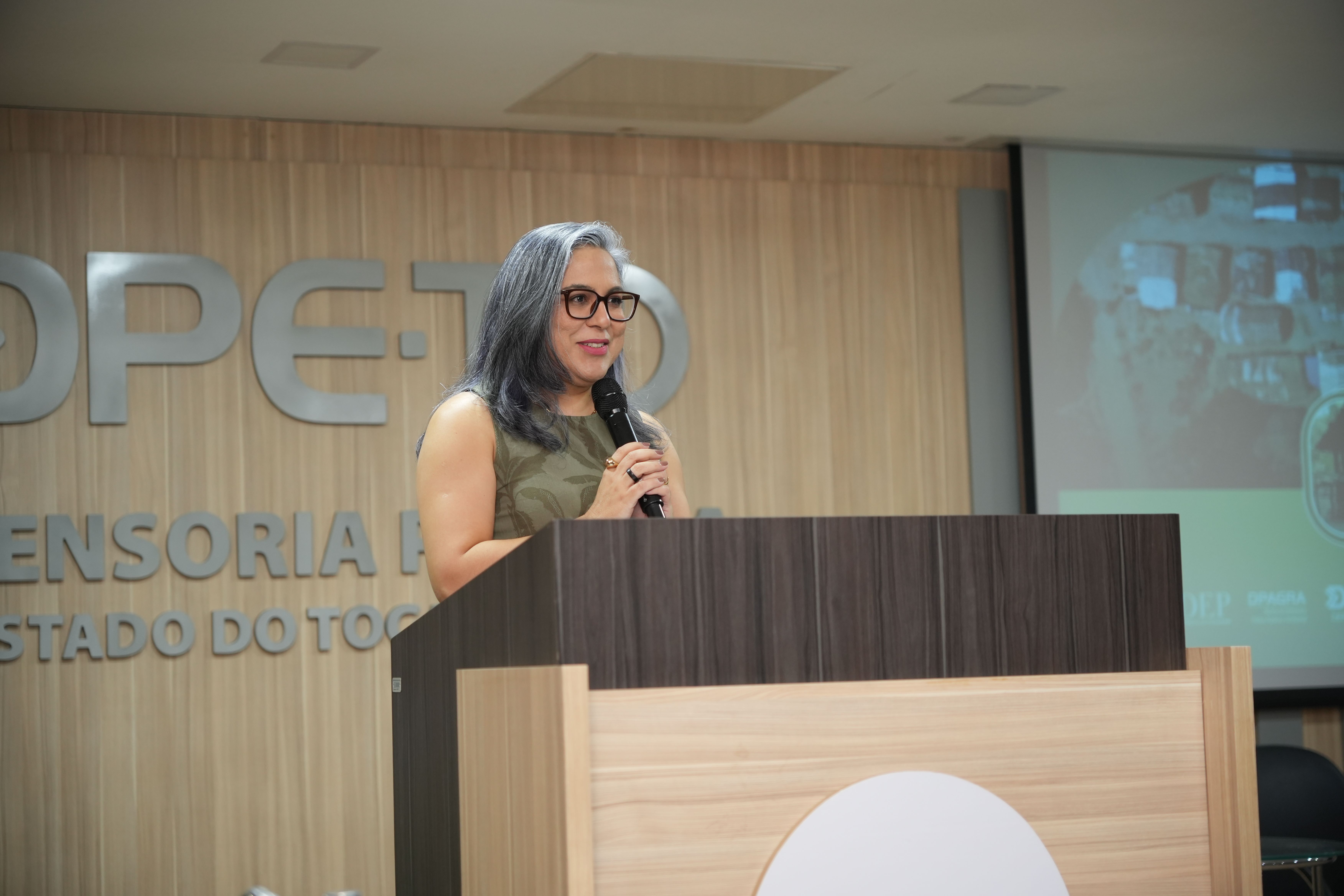 Kenia Martins destacou a importância da atuação da Defensoria Pública com Custos Vulerabilis – guardiã dos vulneráveis