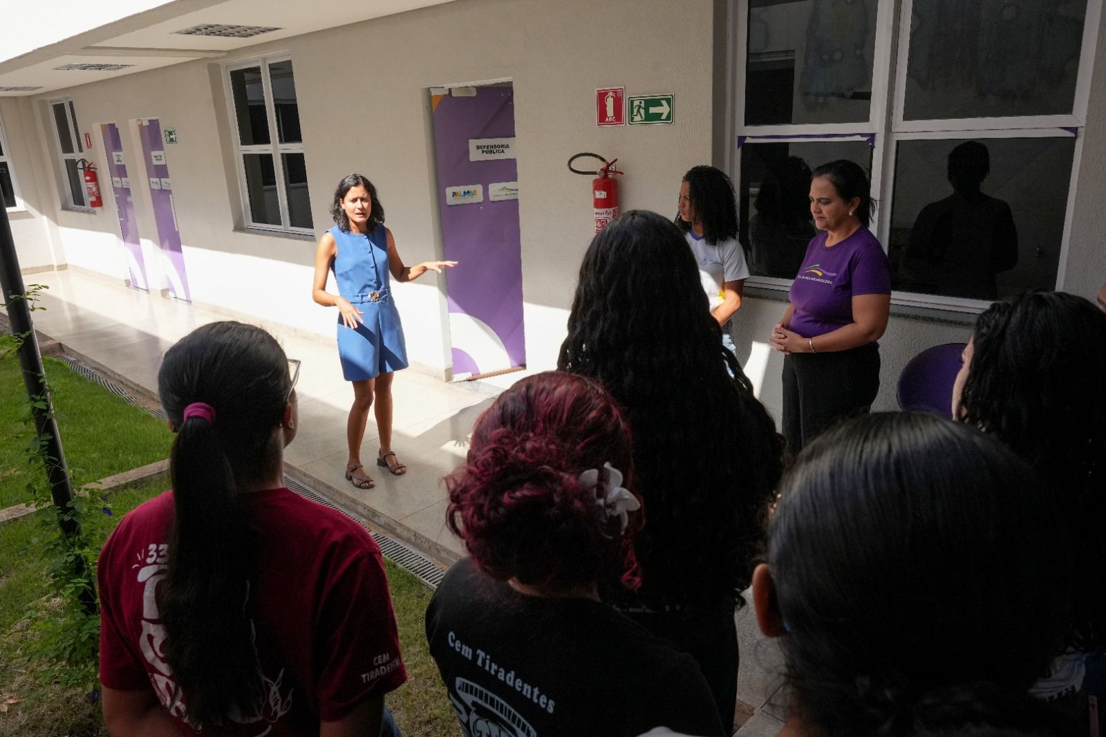 Na ocasião, as participantes da oficina participaram de uma visita guiada dentro da Casa da Mulher Brasileira para conhecer a estrutura e os serviços que são oferecidos