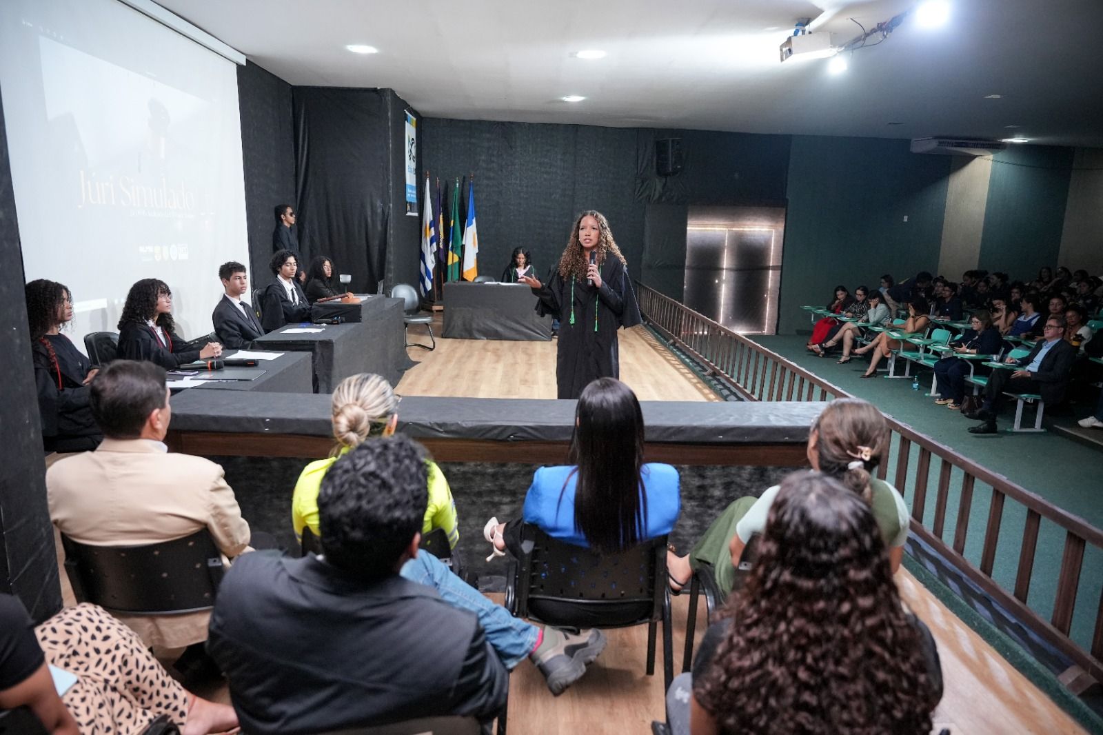 Participaram do júri simulado estudantes da ETI e acadêmicos do curso de Direito da Universidade Federal do Tocantins