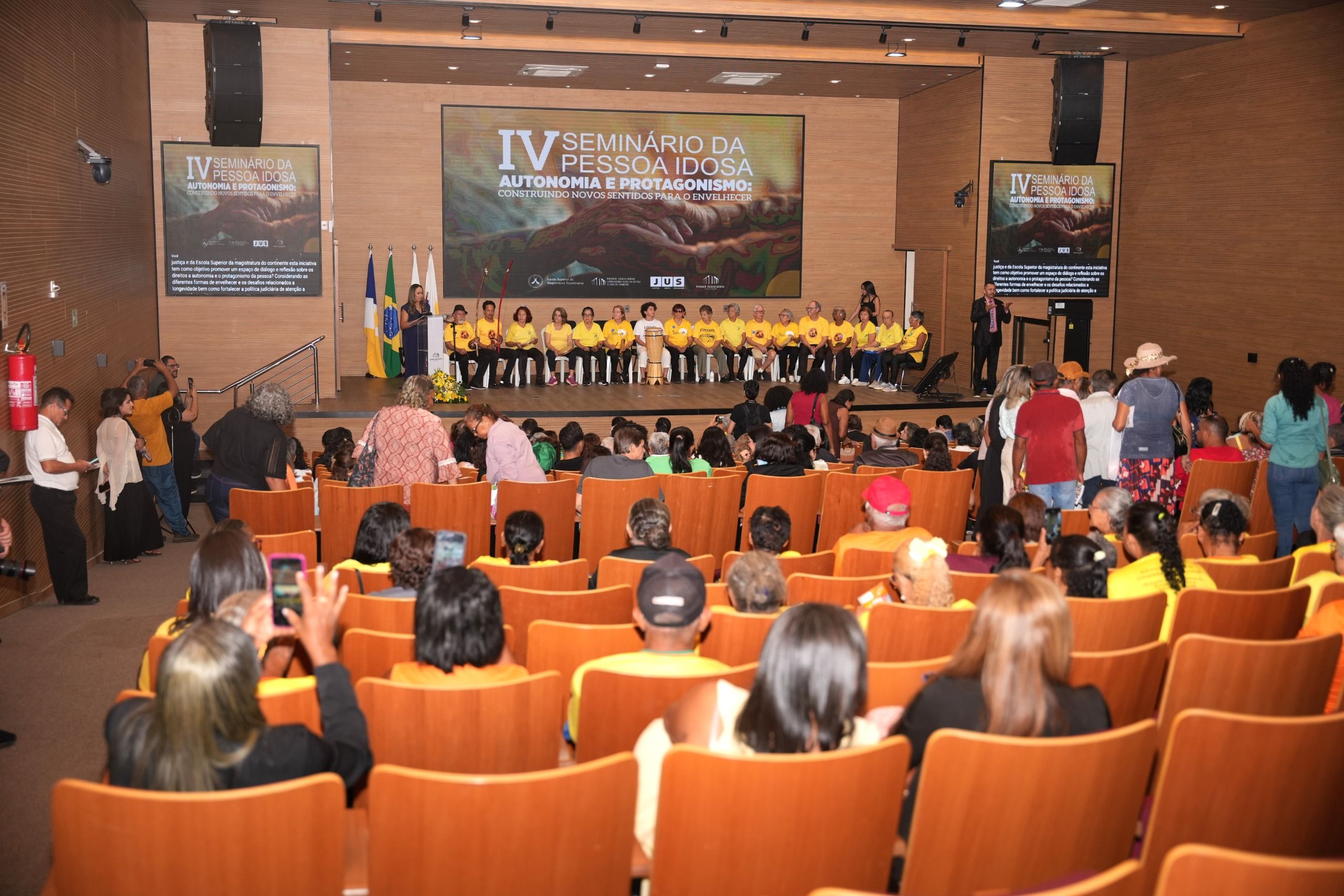 encontro teve como tema “Autonomia e Protagonismo: Construindo Novos Sentidos para o Envelhecer”.