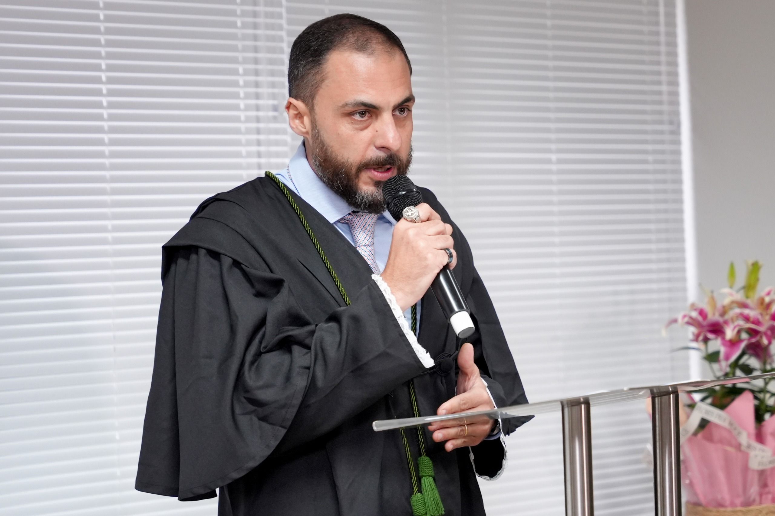 Falando em nome dos novos empossados, Pedro Martins Teixeira enfatizou a responsabilidade assumida e a necessidade de manter a empatia como princípio da atuação profissional