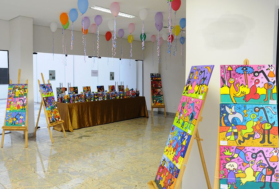 “Projeto Expressão e Arte - Faça uma criança sorrir”