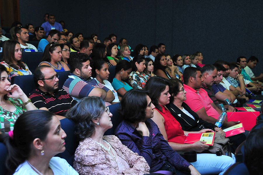 Curso de formação para operadores do sistema socioeducativo e profissionais afins