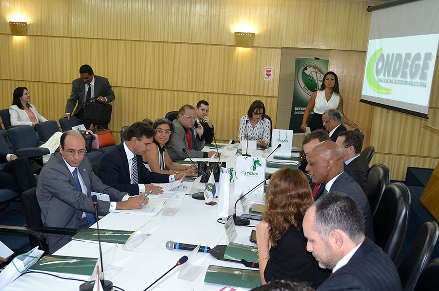 Defensor público geral, Marlon Costa Luz Amorim, participa da I Reunião Extraordinária do Colégio Nacional dos Defensores Públicos Gerais – CONDEGE, na sede da Defensoria Pública do Estado do Rio de Janeiro.  Foto Leide Theophilo