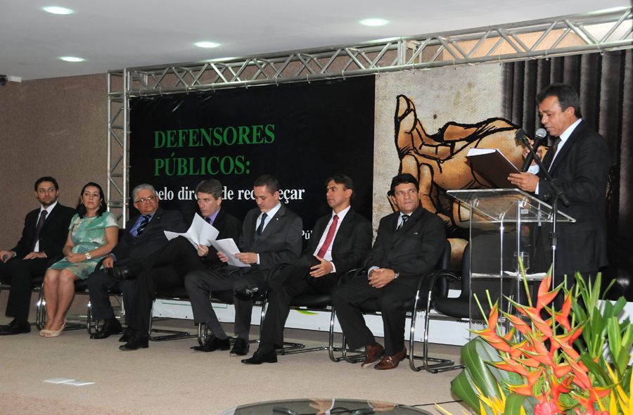Pronunciamento do defensor público Kita Maciel