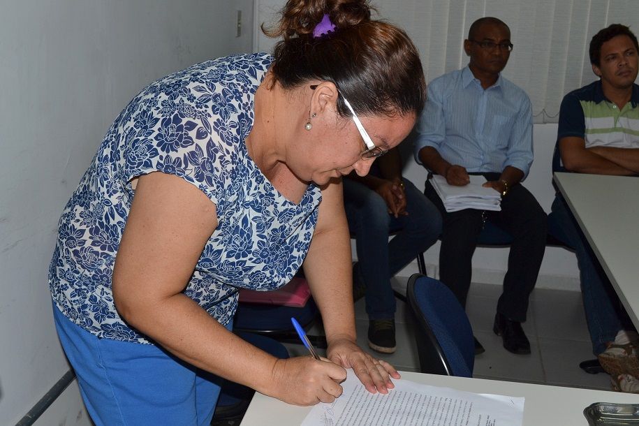 Presidente do Conselho da Comunidade Samara Ribeiro