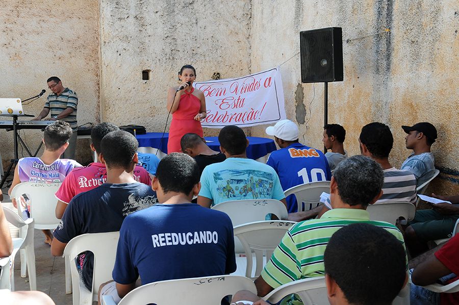 Defensora pública Franciana Di Fátima Cardoso