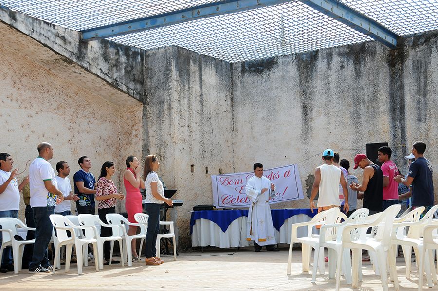 Momento de celebração na Casa de Prisão Provisória de Porto Nacional