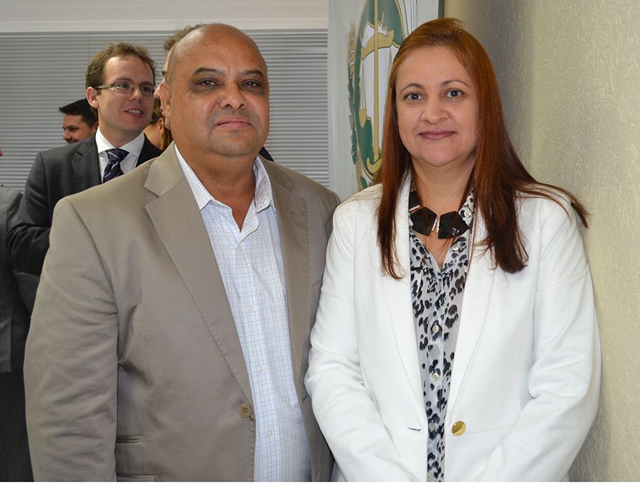 Defensor público Ronaldo Ruela e a  subdefensoria geral em exercício, Adriana Camilo dos Santos, participa da III Reunião Ordinária do CONDEGE