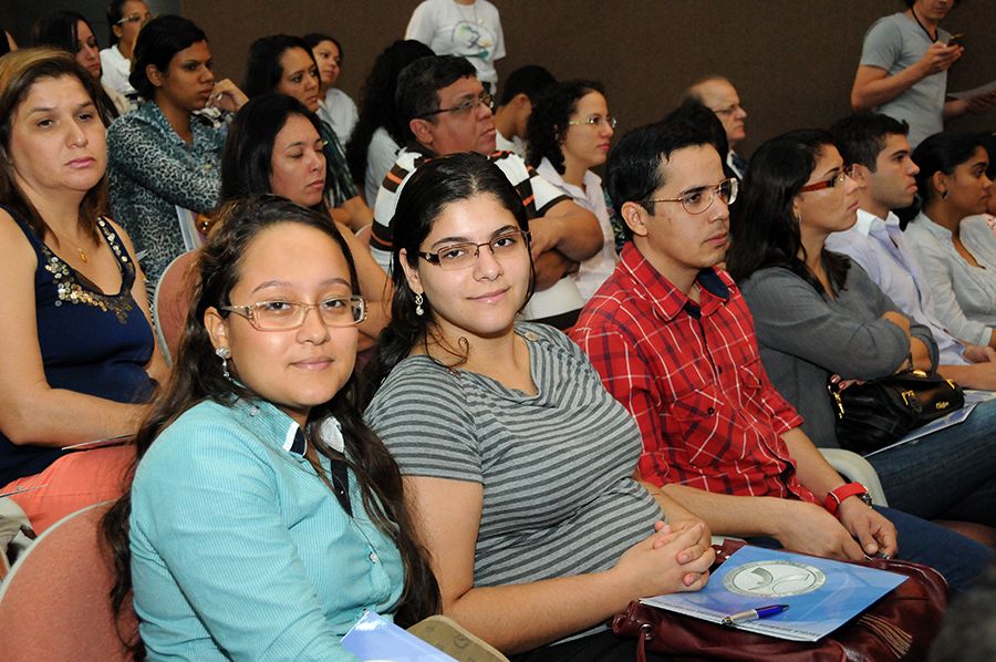 Técnicos do NAC, participa do Fórum Estadual do Judiciário para Saúde