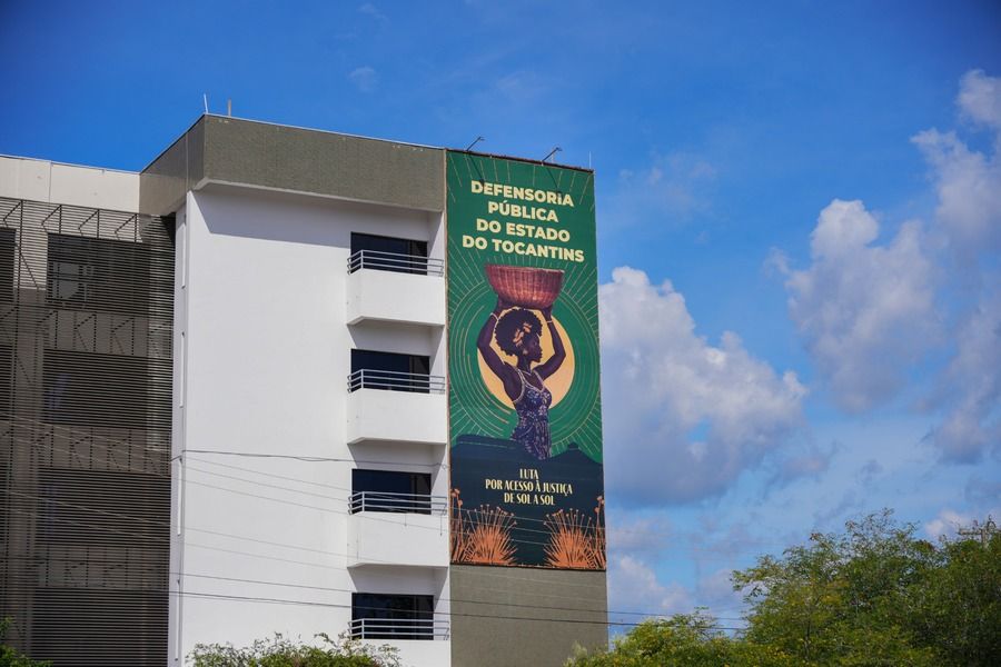 Detalhe da sede de atendimentos da Defensoria Pública, em Palmas, em abril de 2026