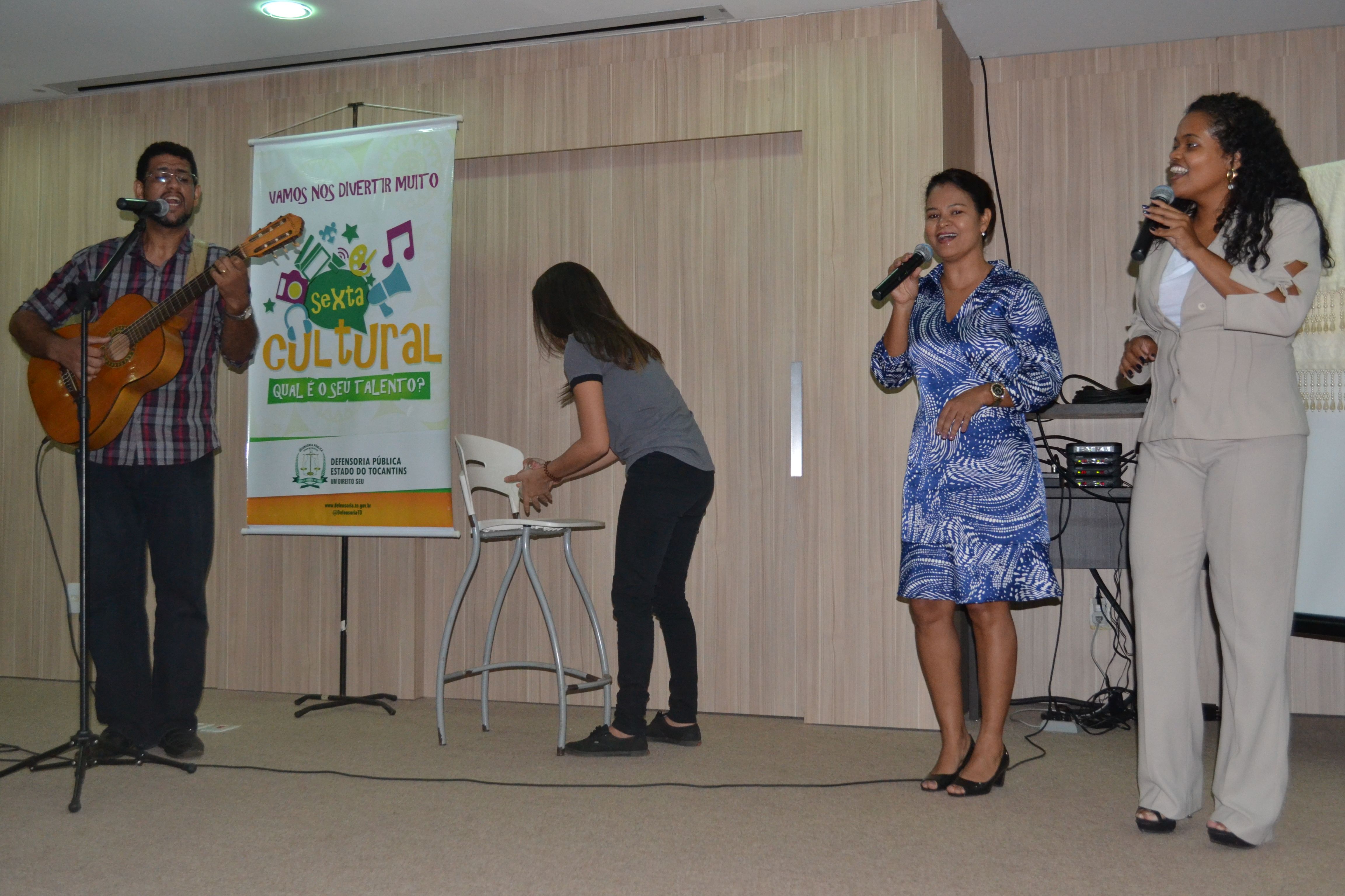 Música com Camacho, Ana Beatriz, Leide e Cinthia