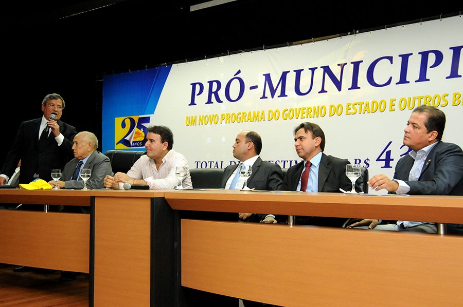 Vice-presidente de Governo do Banco do Brasil, Benito Gama durante pronunciamento