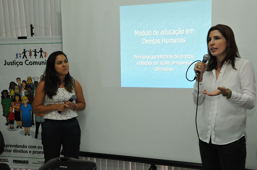 Defensoras públicas Kenia Martins Pimenta Fernandes e a Elydia Leda Barros