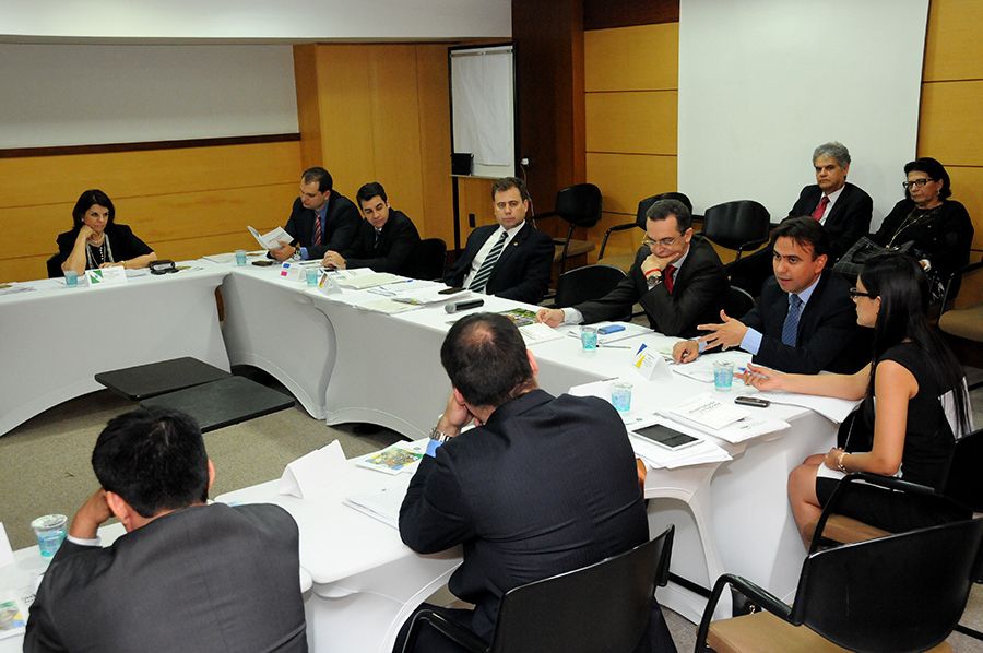 Defensor público geral, Marlon Amorim  durate VIII Reunião do CONDE