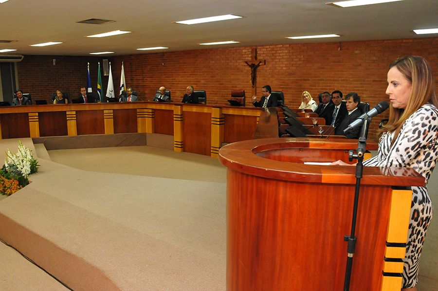 Pronunciamento da presidente do Tribunal de Justiça Angela Prudente