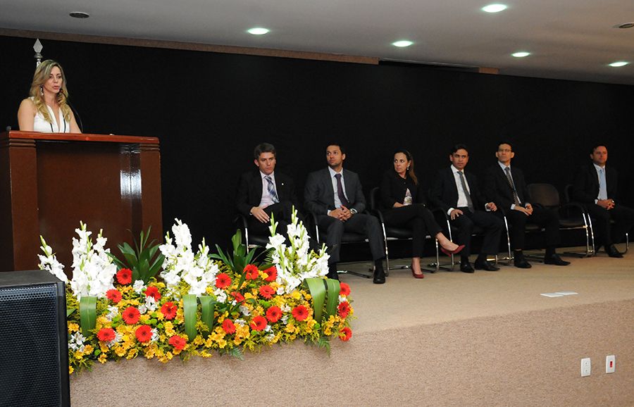 Corregedora geral Estellamaris Postal durante pronunciamento