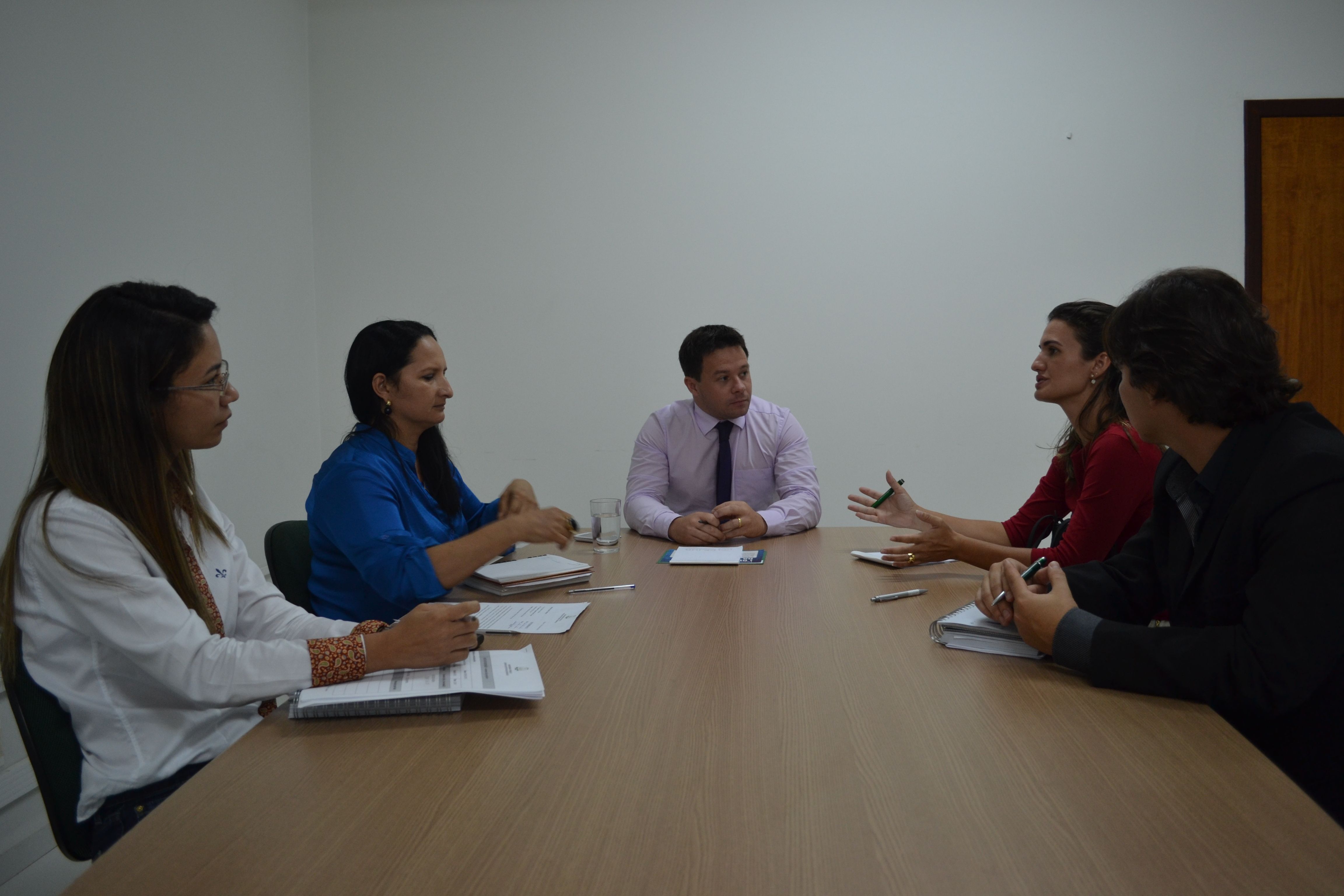 Reunião com representante do Ceulp/Ulbra