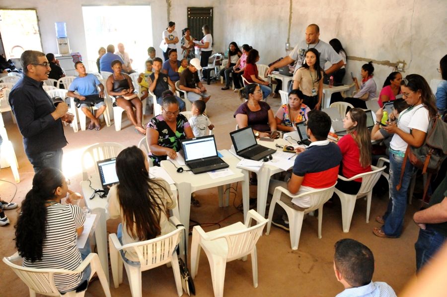Dentre os diversos serviços gratuitos oferecidos, estavam as emissões e as retificações de documentos pessoais.