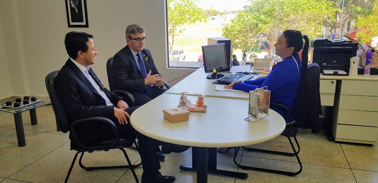 Encontro na sede do Instituto de Identificação em Palmas