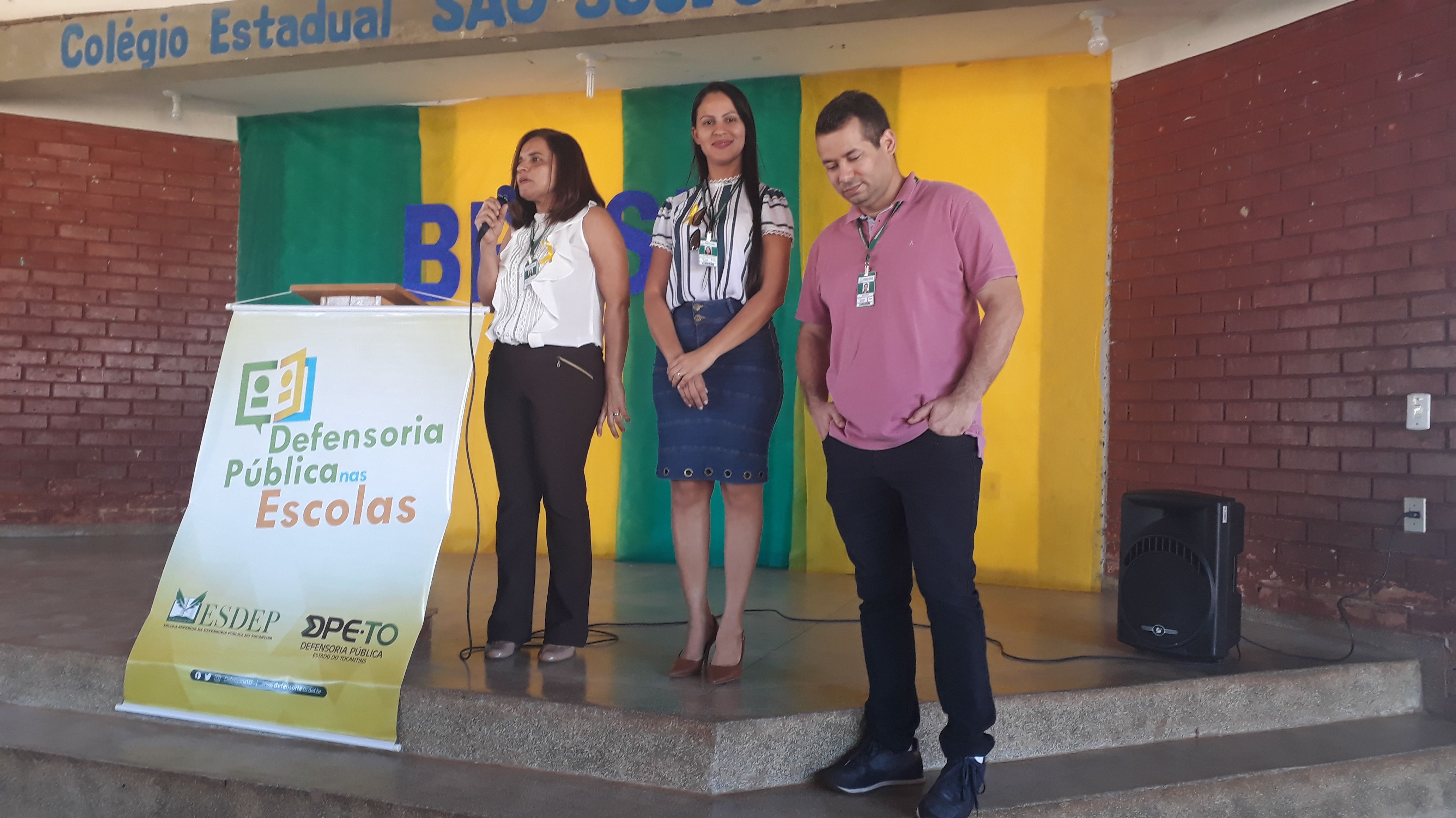 Equipe da DPE de Paraíso do Tocantins durante ação