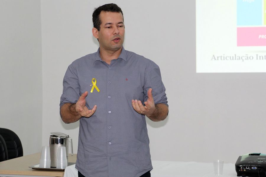 Reunião na DPE em Paraíso do Tocantins