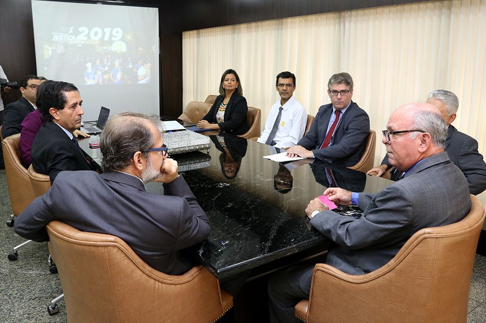 Reunião no TJTO