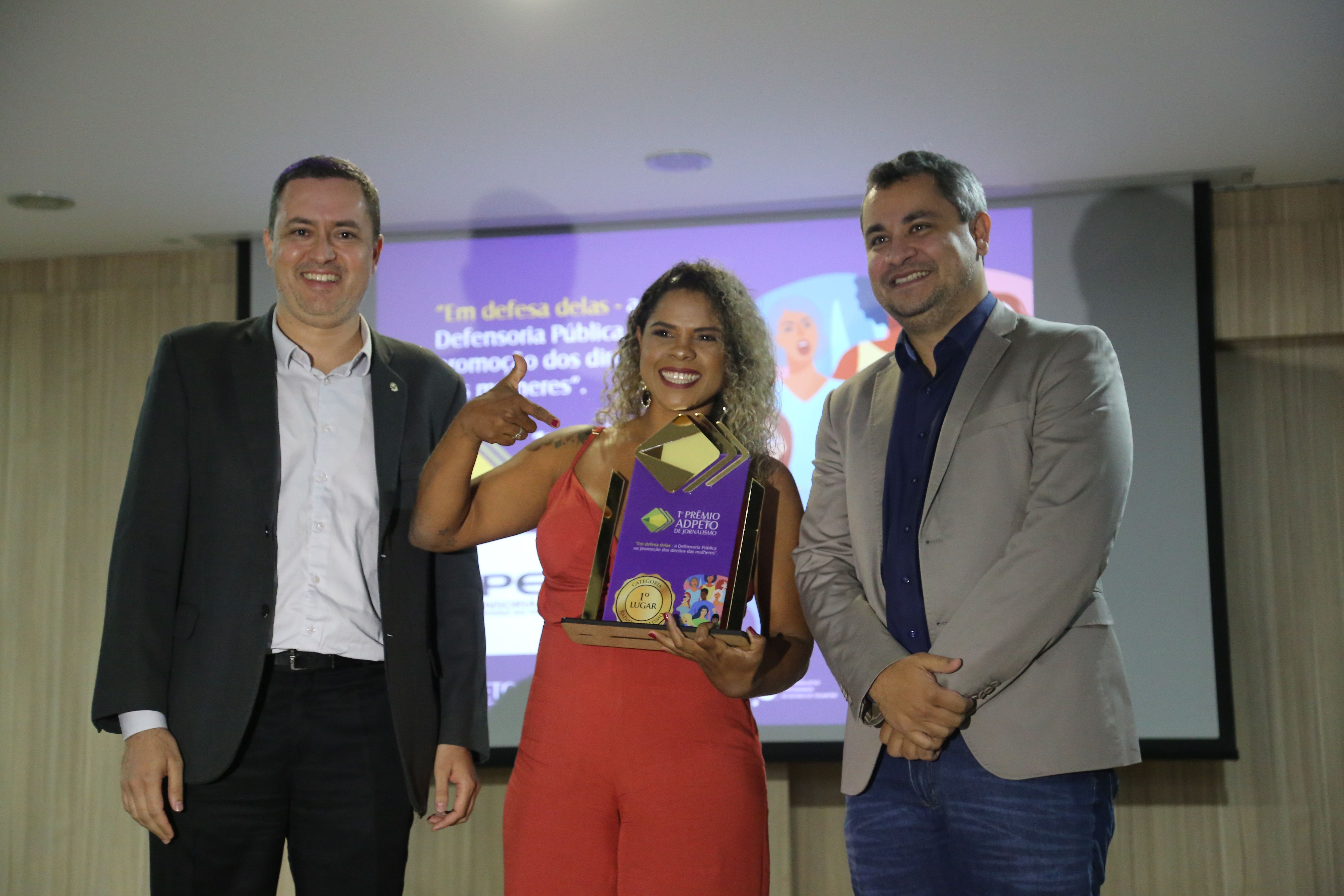 Isabel Cristina venceu na categoria Radiojornalismo