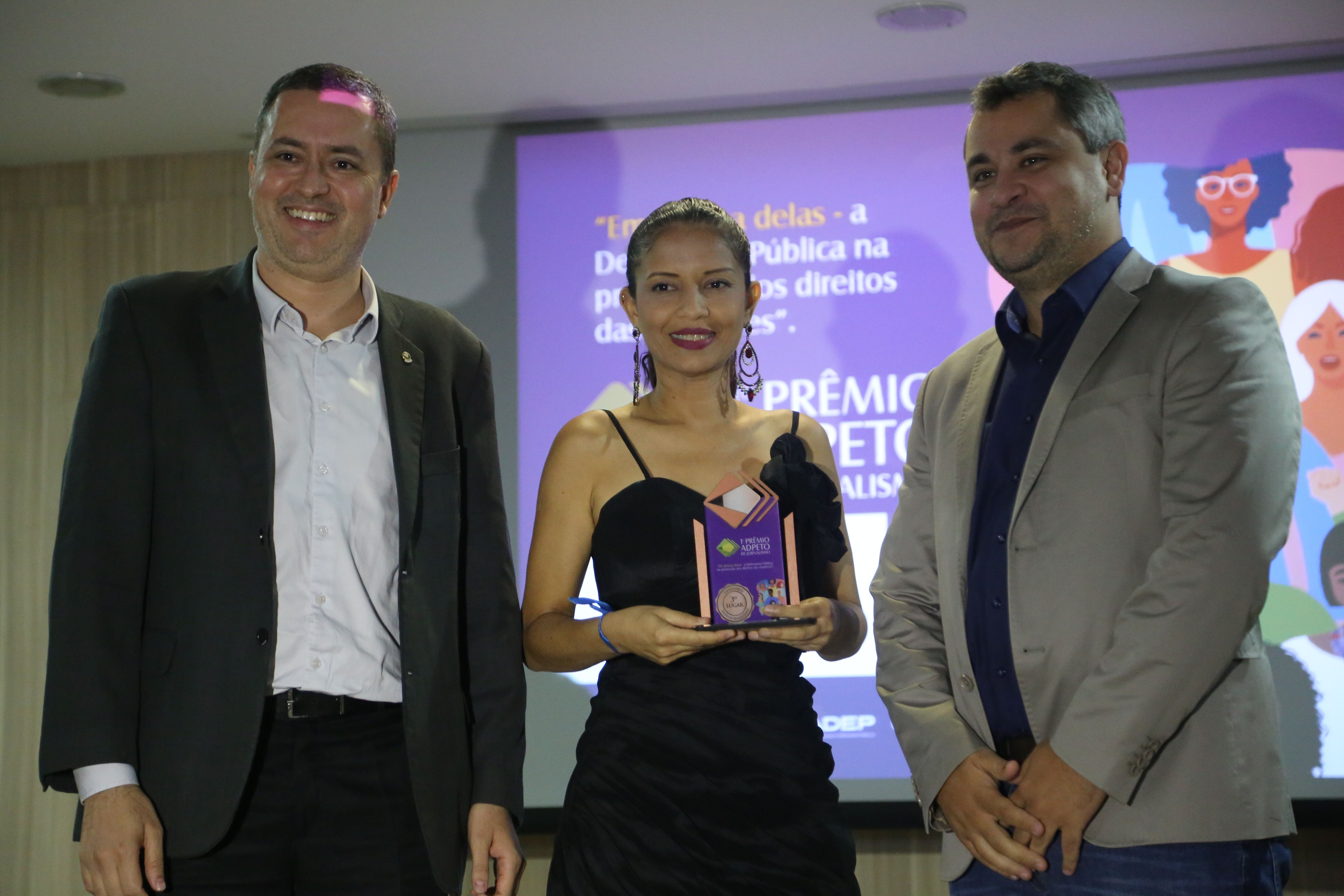 Francis Santiago conquistou o 3º lugar em Radiojornalismo