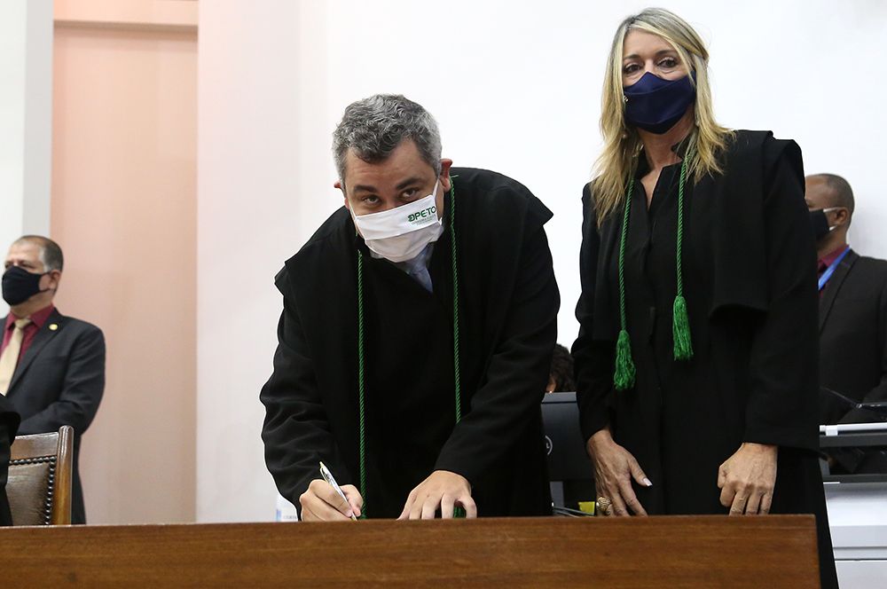 Defensor público Pedro Alexandre tomou posse como subdefensor público-geral