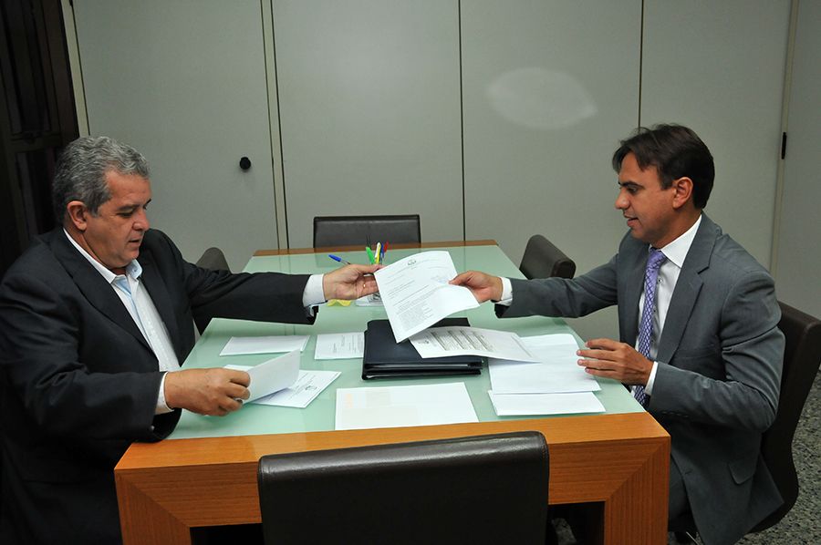 Defensor público geral, Marlon Amorim e o secretário da Casa Civil Télio Leão Aires