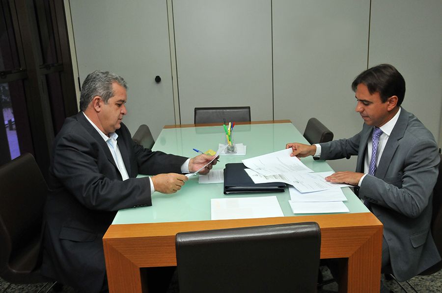 Defensor público geral, Marlon Amorim e o secretário da Casa Civil Télio Leão Aires