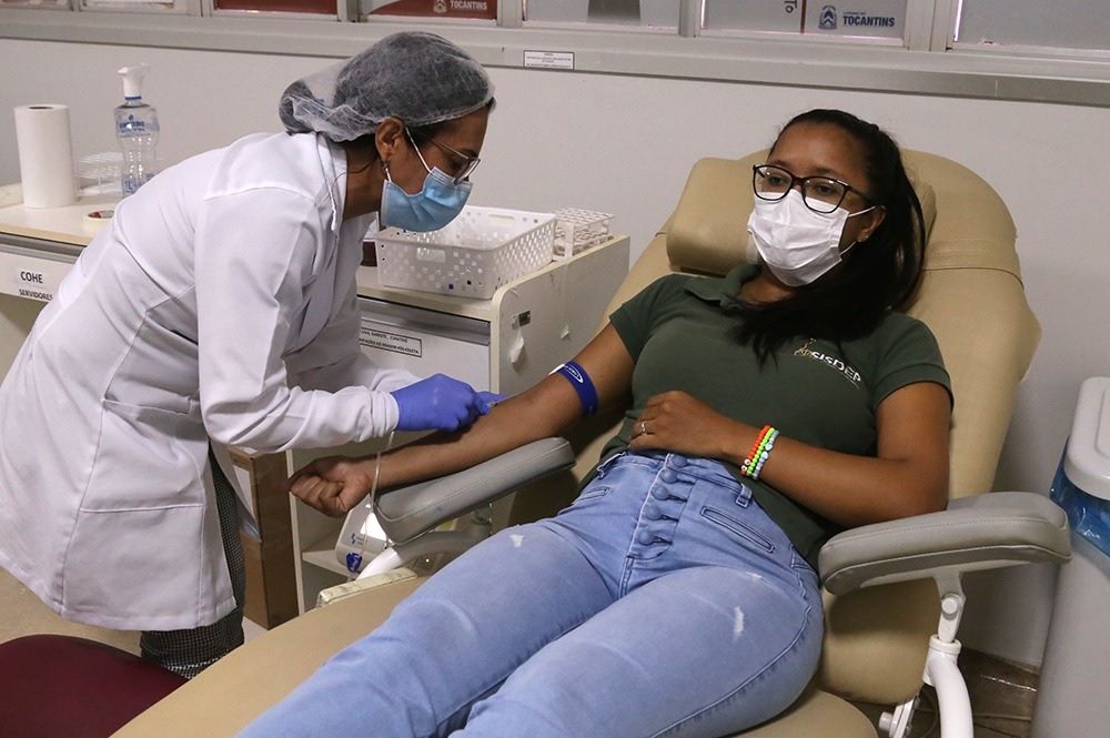 Clebia está doando sangue pela primeira vez