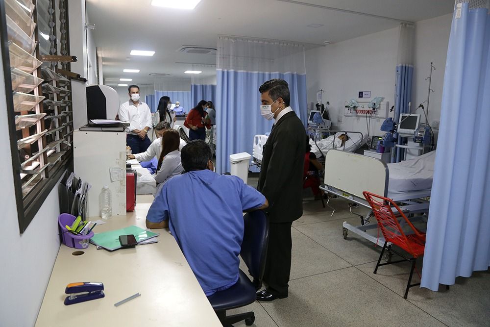 Coordenador do Nusa conversou com os servidores que informaram as condições de atendimento na ala infantil