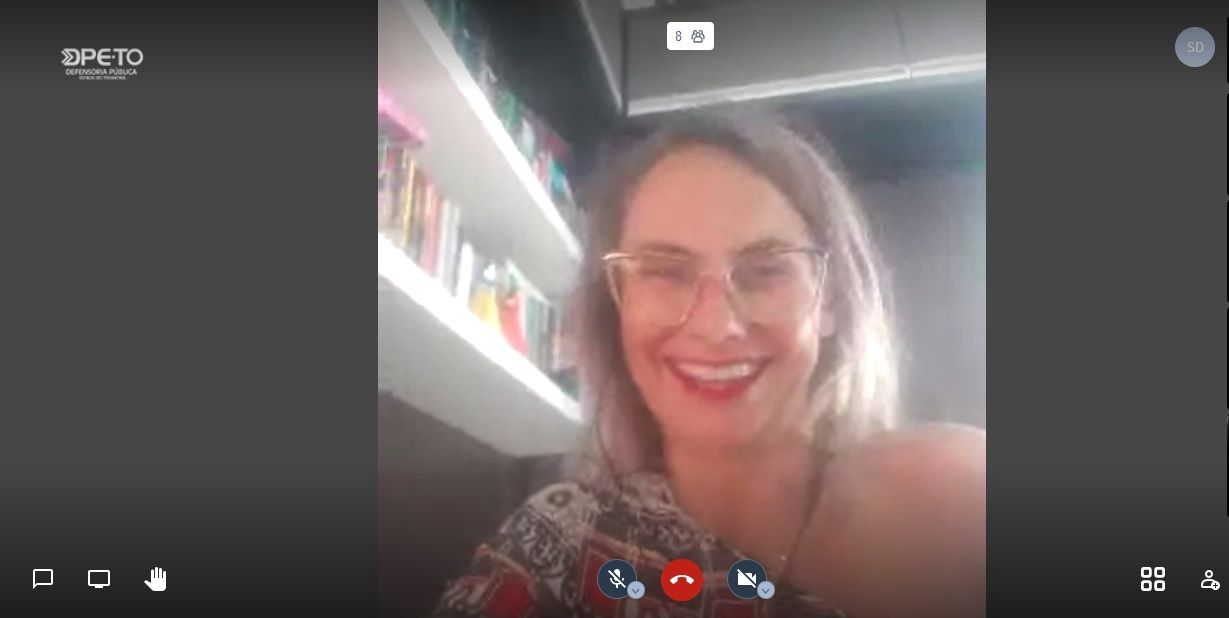 Defensora Pública Franciana Di Fátima esteve na mesa redonda "Direitos Humanos das Mulheres: A que distância estamos de alcançar a justiça de gênero e a justiça reprodutiva?"