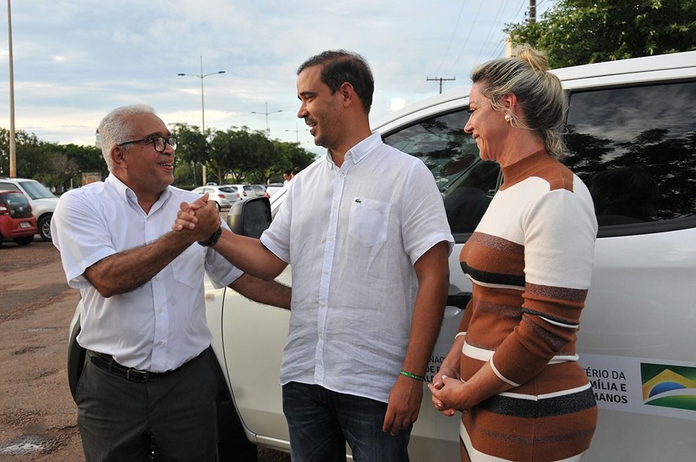 Marcello Tomáz (E) afirmou que o investimento garante a implementação de ações de promoção e defesa dos direitos humanos