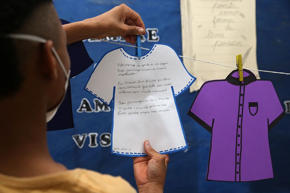 Os socioeducandos participaram do projeto produzindo poesias