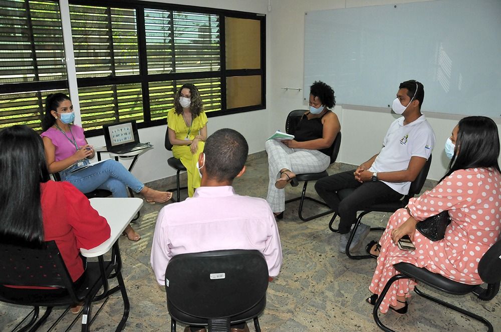 Participantes durante os grupos de discussão