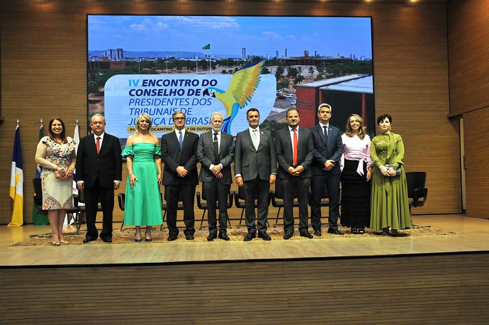 Cerimônia contou com a participação de representantes de vários órgãos do judiciário