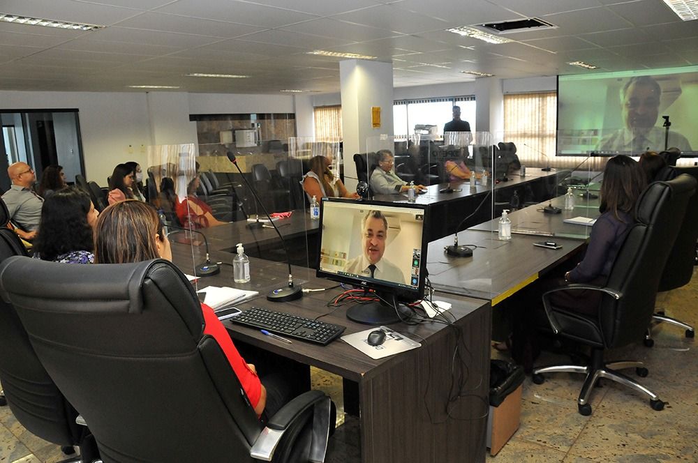 Participando virtualmente, Pedro Alexandre destacou que a capacitação vai ajudar na formação qualificada dos conselheiros tutelares que atuam nas cidades tocantinenses