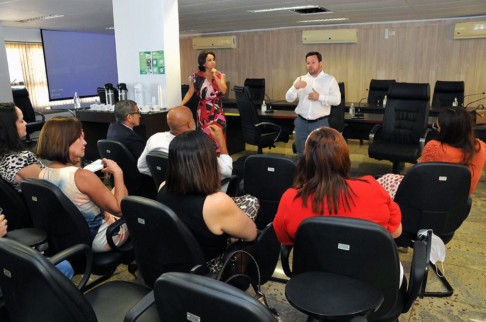 Reunião aconteceu na Sala do Conselho Superior em Palmas