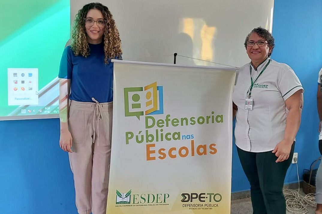Gabriela Maximiano (E) e Elis Sodré foram responsáveis por mais uma edição do programa