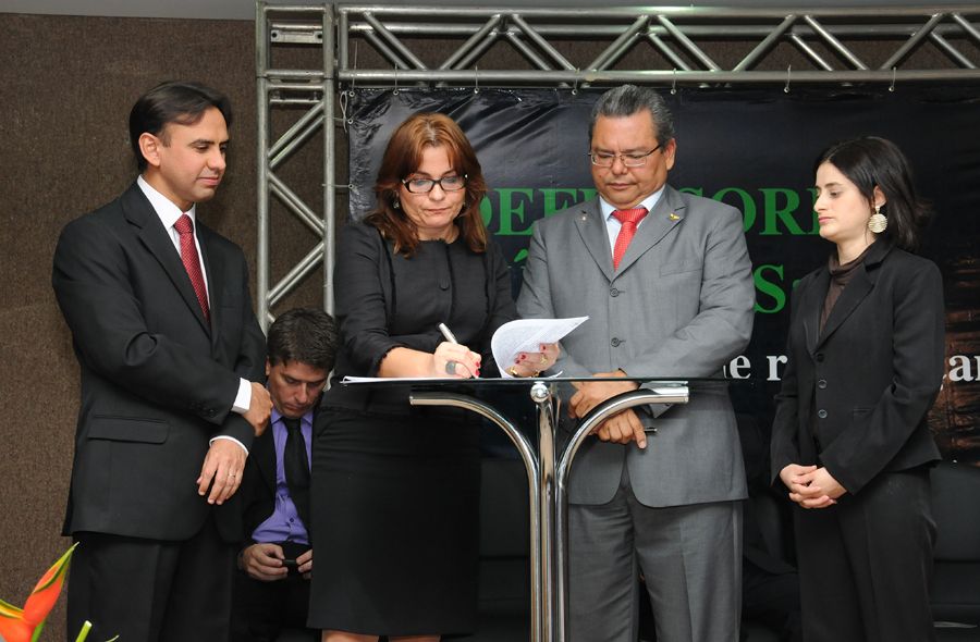 Assinatura Termo de Cooperação para capacitação profissional de detentas