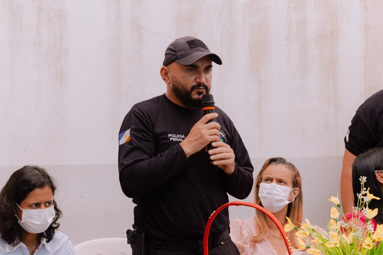 Cícero Alexandre de Lacerda agradeceu a parceria dos professos, dos policiais e da Defensoria Pública