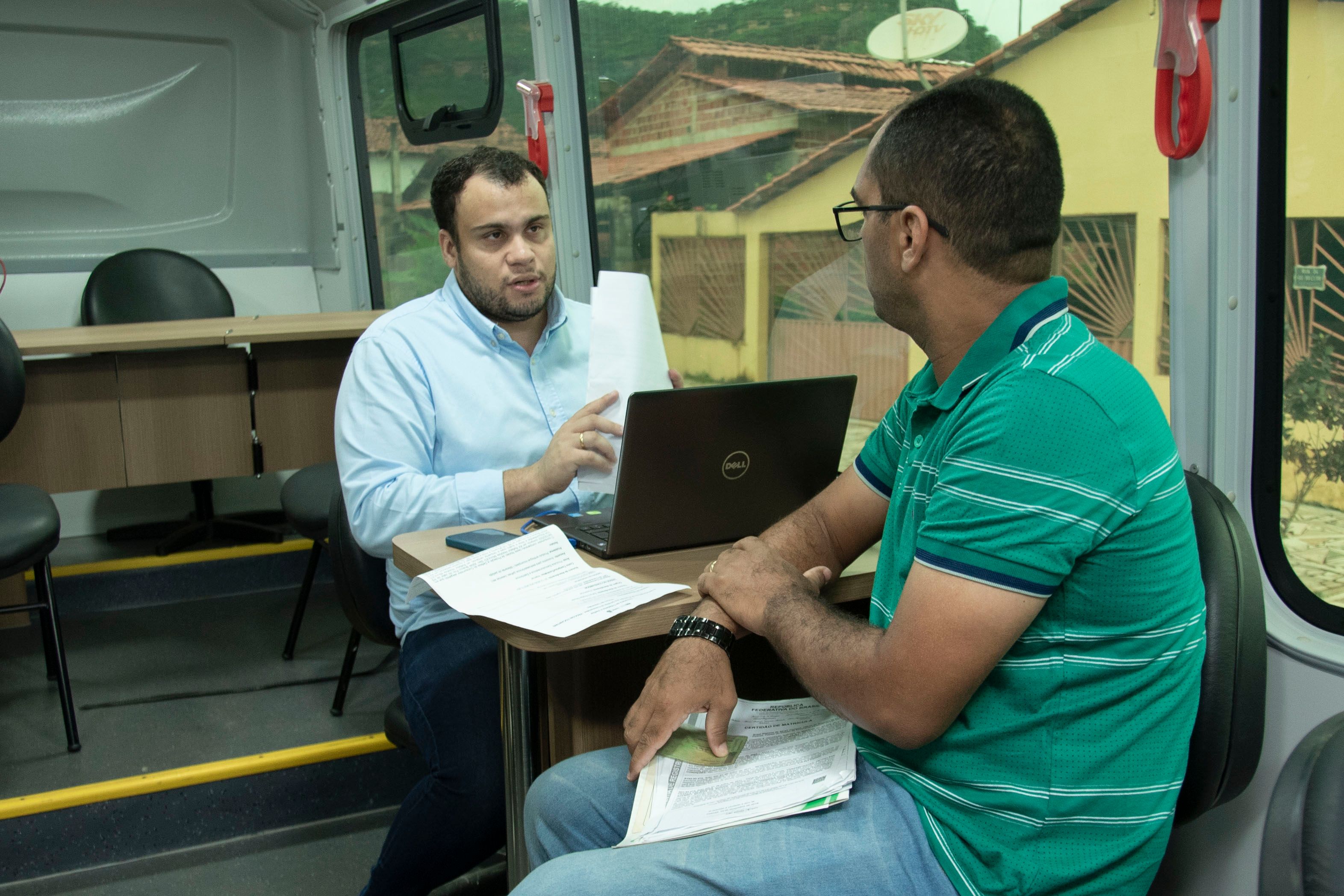 Na ação, foram atendidas demandas na área do consumidor