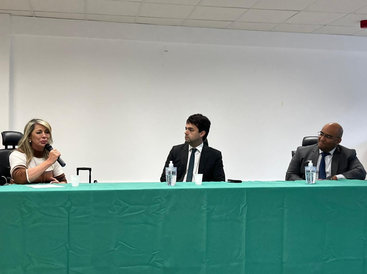 Estellamaris Postal levou um pouco de sua experiência como defensora pública no Tocantins e também como defensora pública-geral